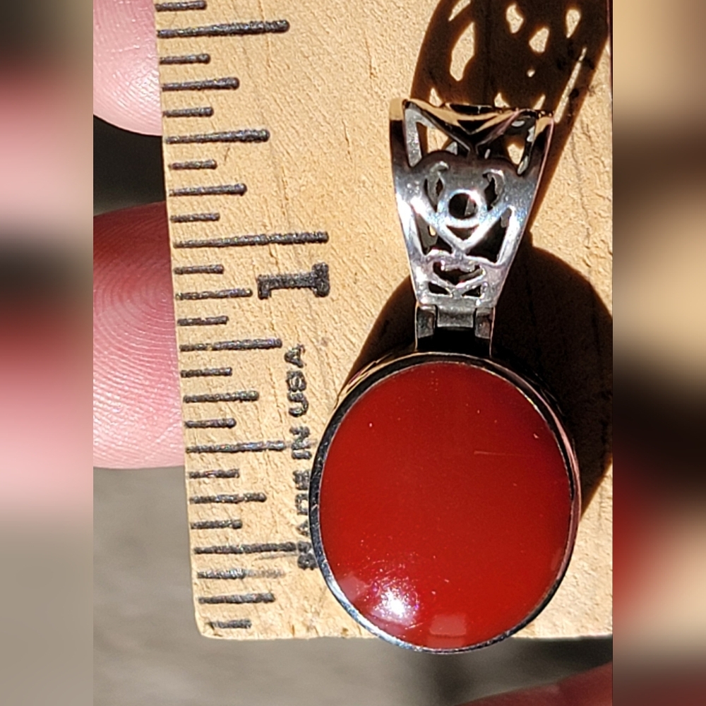 Pendant - Picture 4 of 11